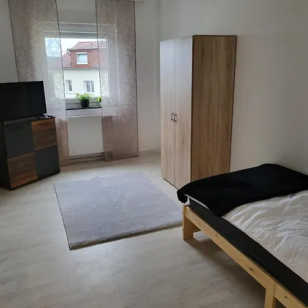 Grosse Komfortable Monteurswohnung * Gutenacker