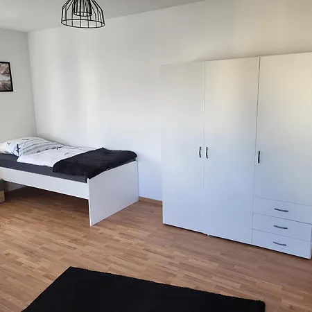 Grosse Komfortable Monteurswohnung